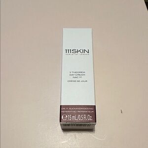 111skin Y Theorem Day Cream